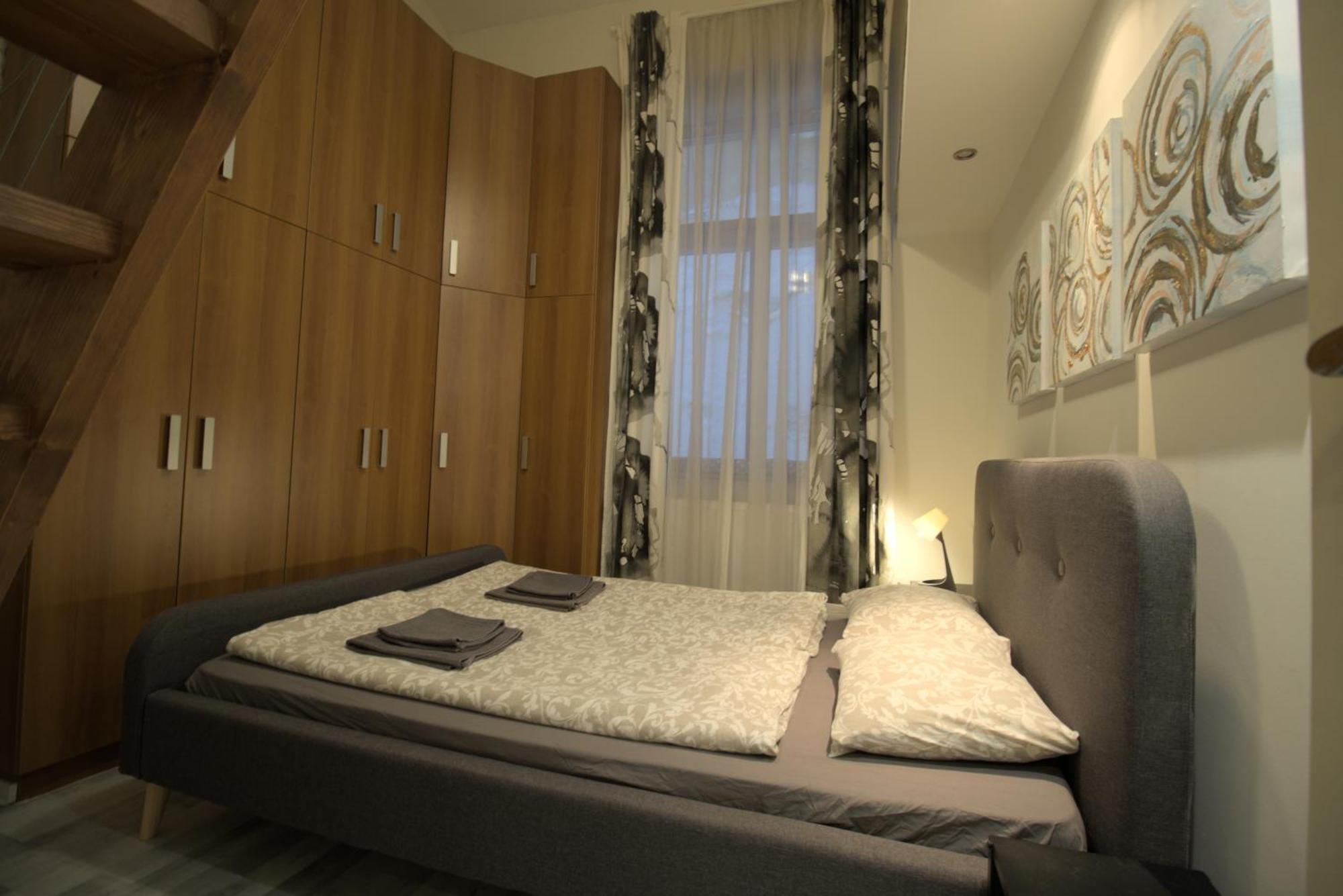 Kiraly Apartment - Budapest — Photos 2